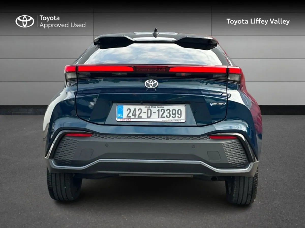 Toyota C-HR C-hr Phev SOL - Image 4