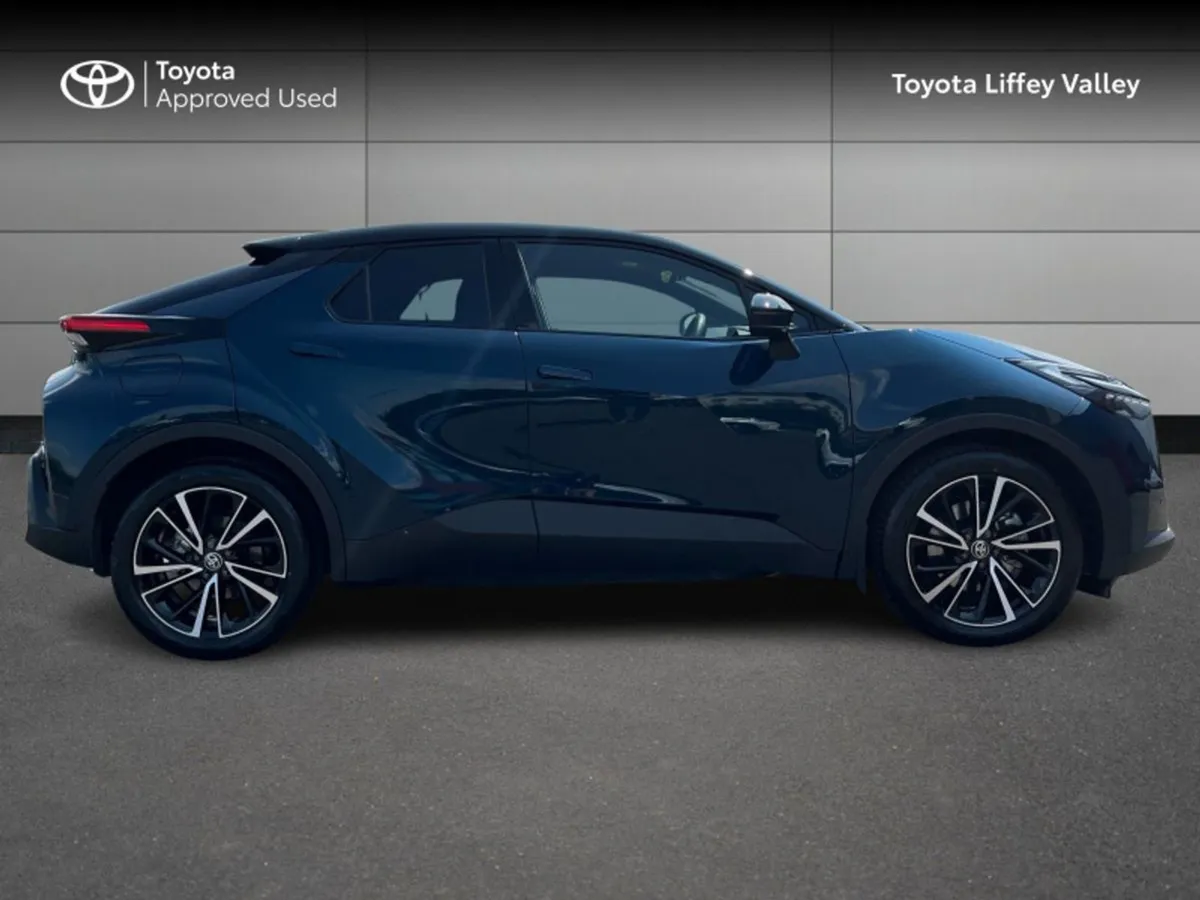Toyota C-HR C-hr Phev SOL - Image 3