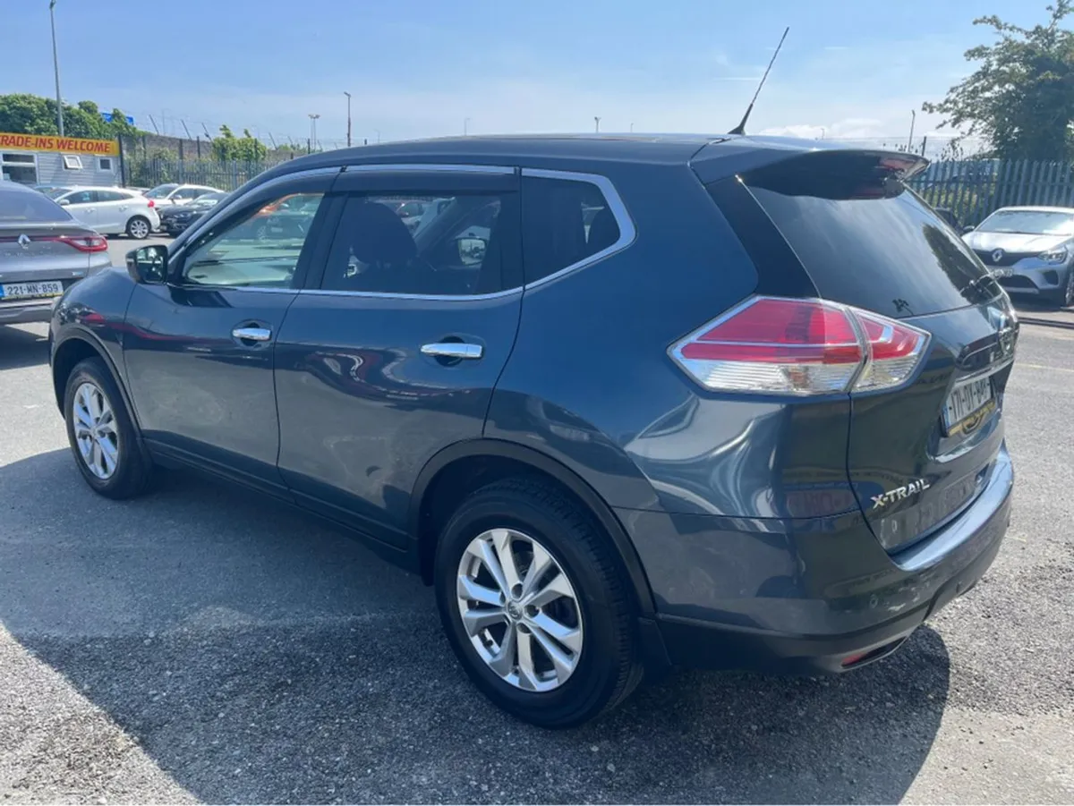 Nissan X-Trail 1.6 DSL SV 7 Seat E6 4 4DR - Image 2