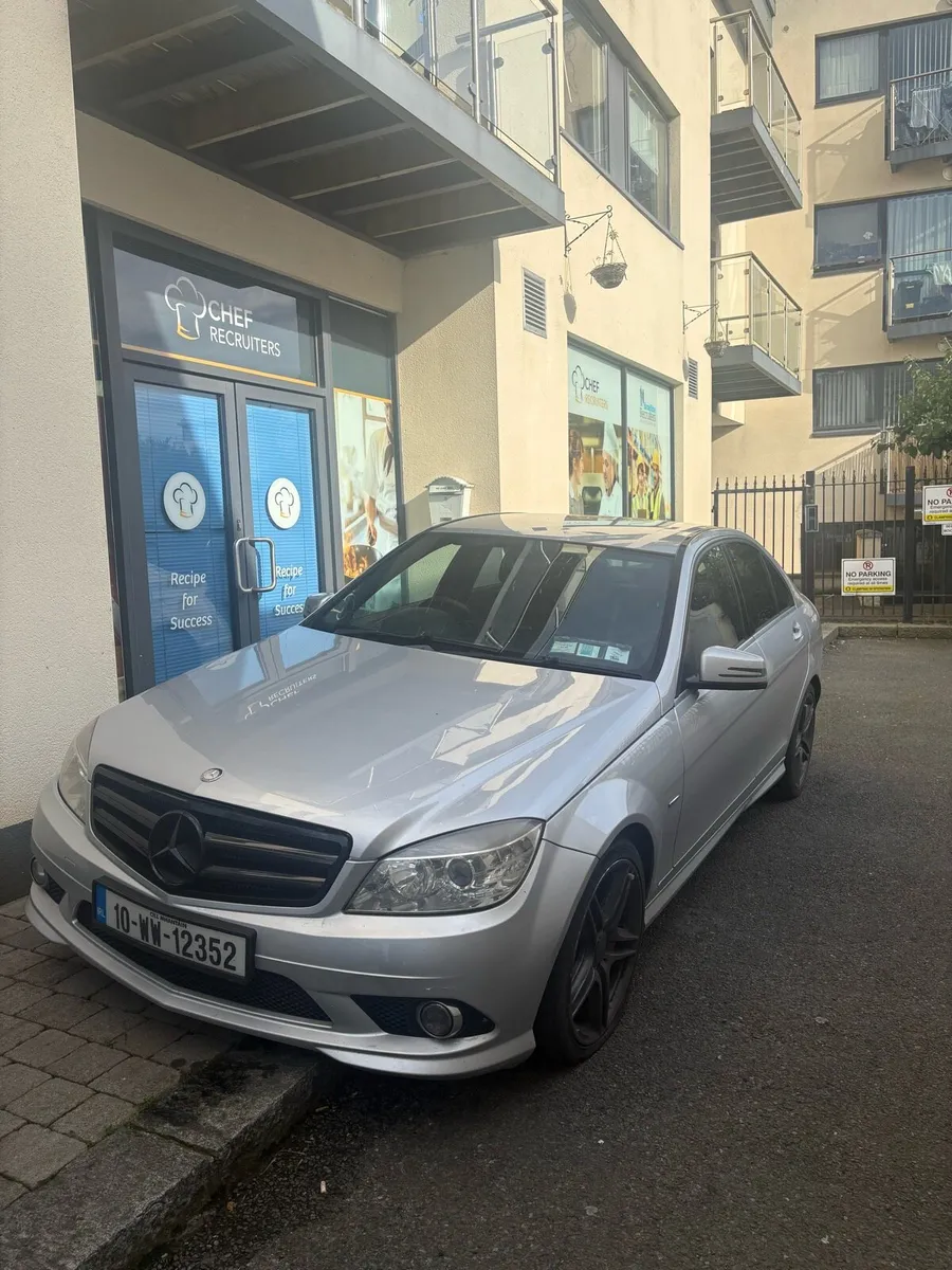 Mercedes c220d 2010 , new NCT, read ad * - Image 1