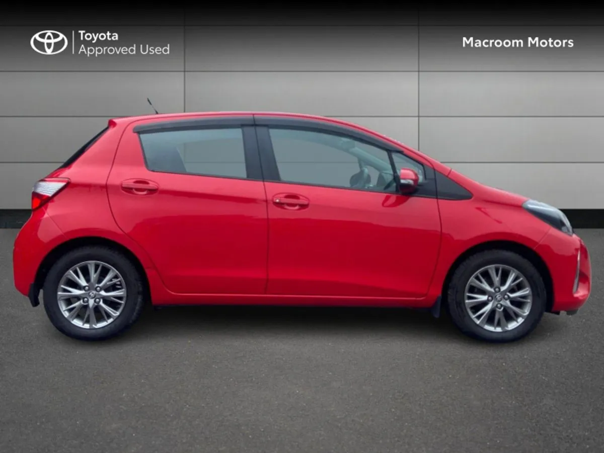Toyota Yaris 1.0 Luna 4DR - Image 3
