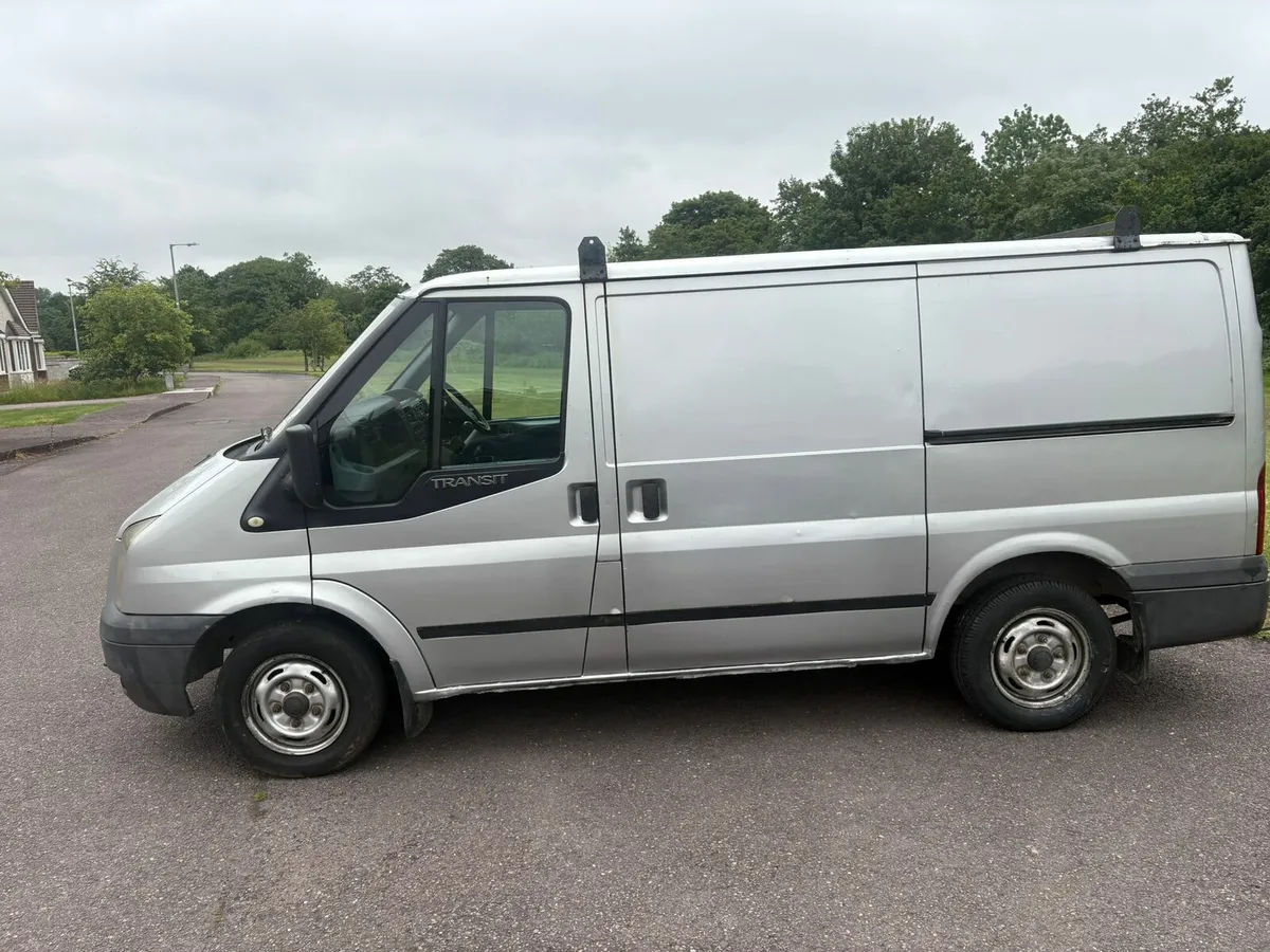 Ford transit new crvt - Image 2