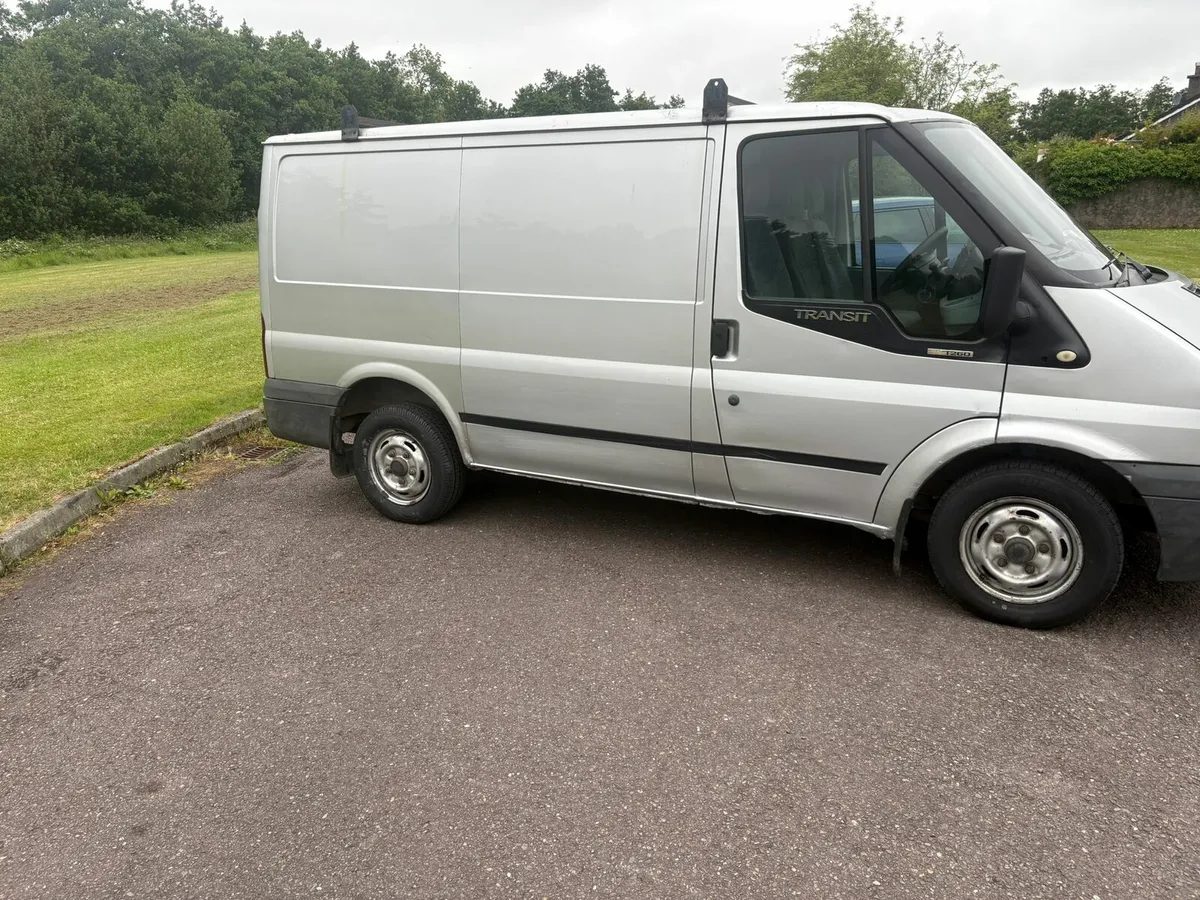 Ford transit new crvt - Image 4