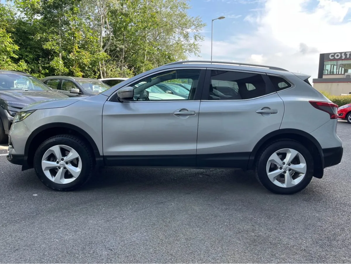Nissan QASHQAI 1.5 Diesel SV - Image 4