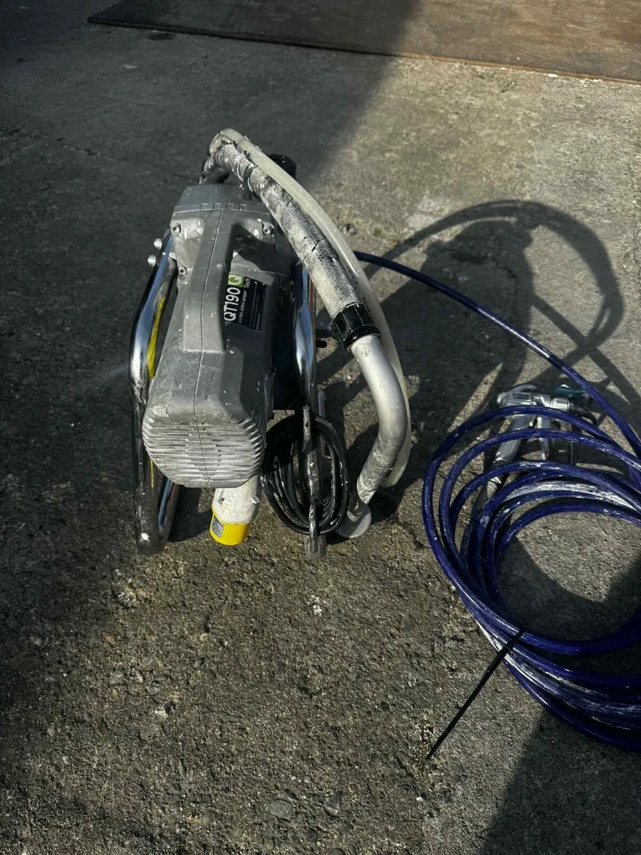 Airless paint sprayer QT190,110v - Image 3
