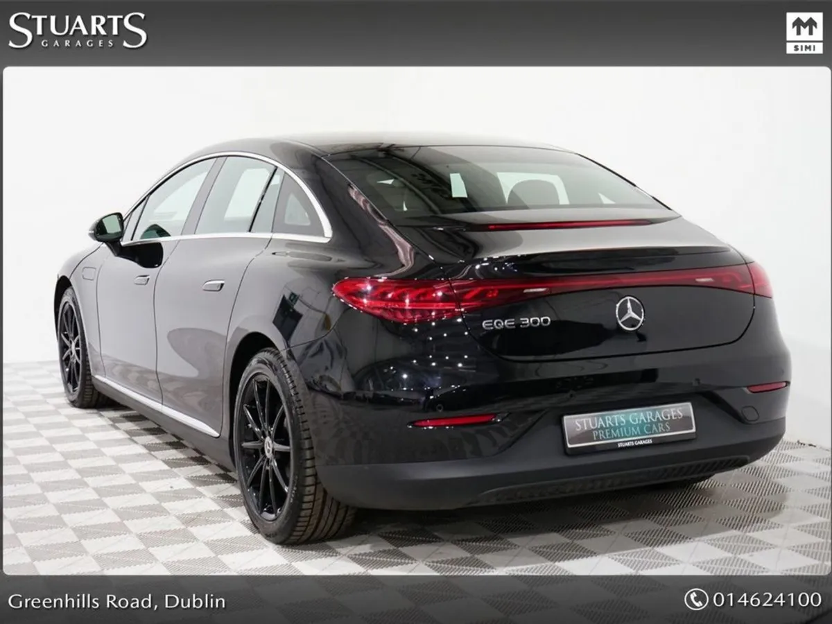 Mercedes-Benz EQE 300 4DR Auto adaptive High Beam - Image 2