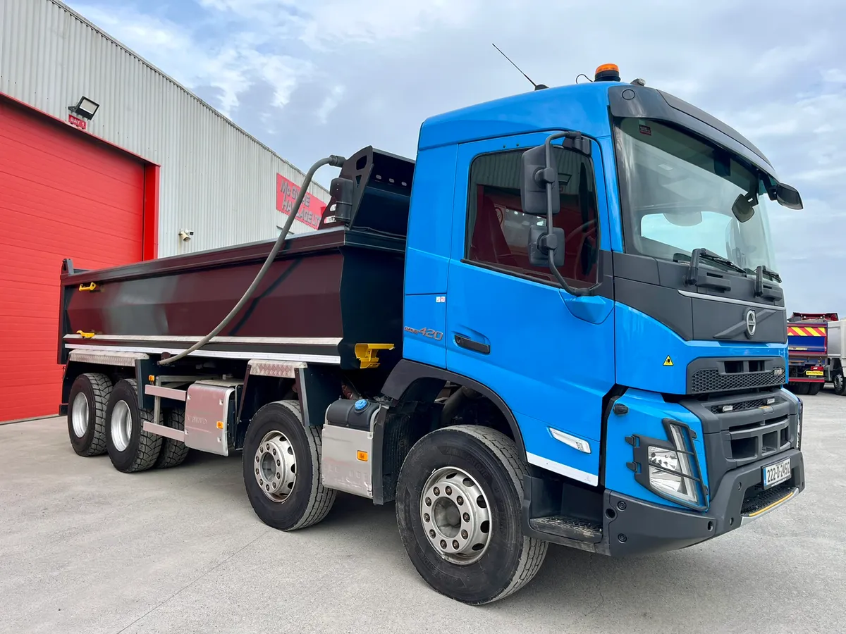 2022 Volvo FMX 420 - Image 2