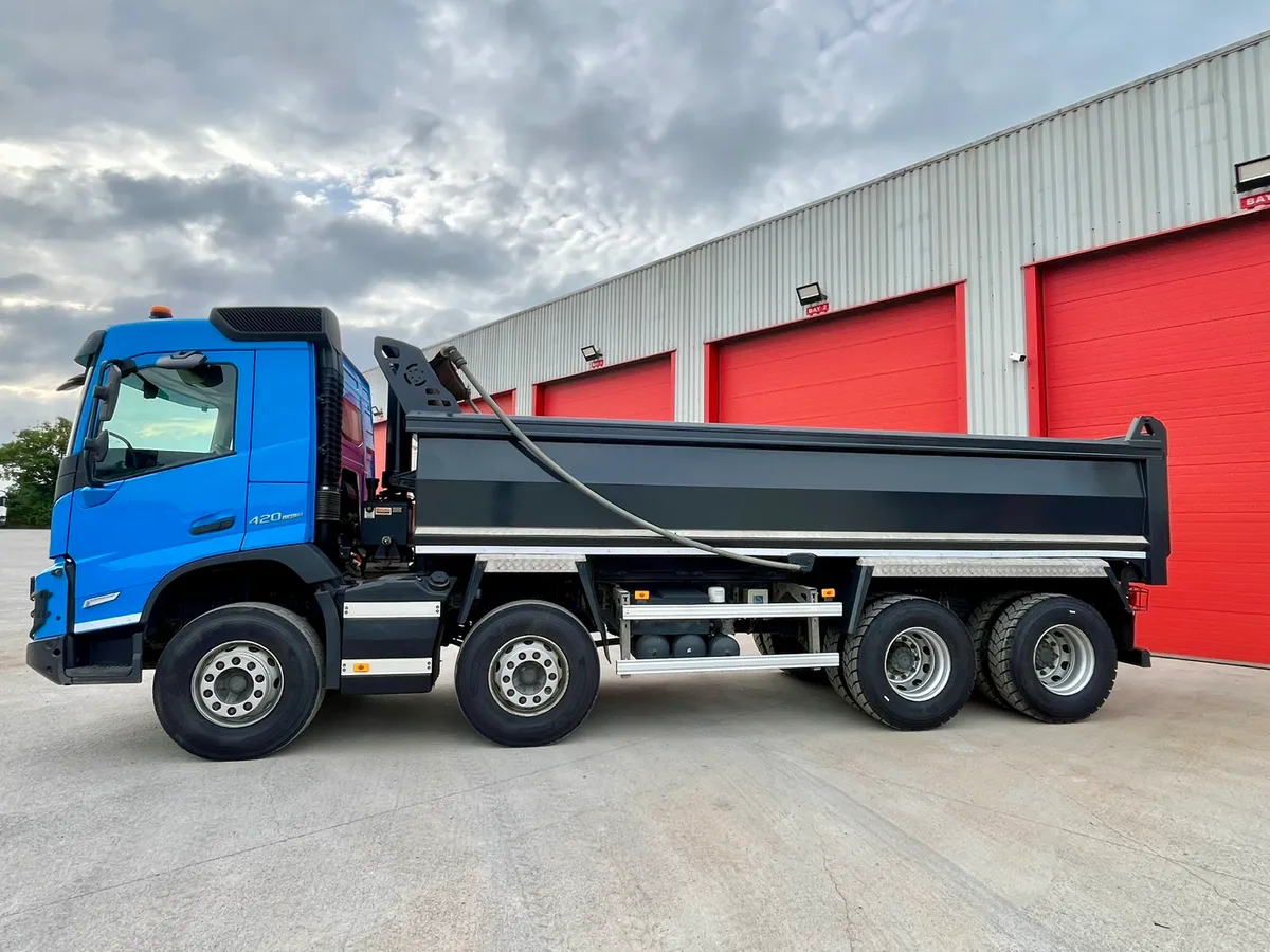 2022 Volvo FMX 420 - Image 3
