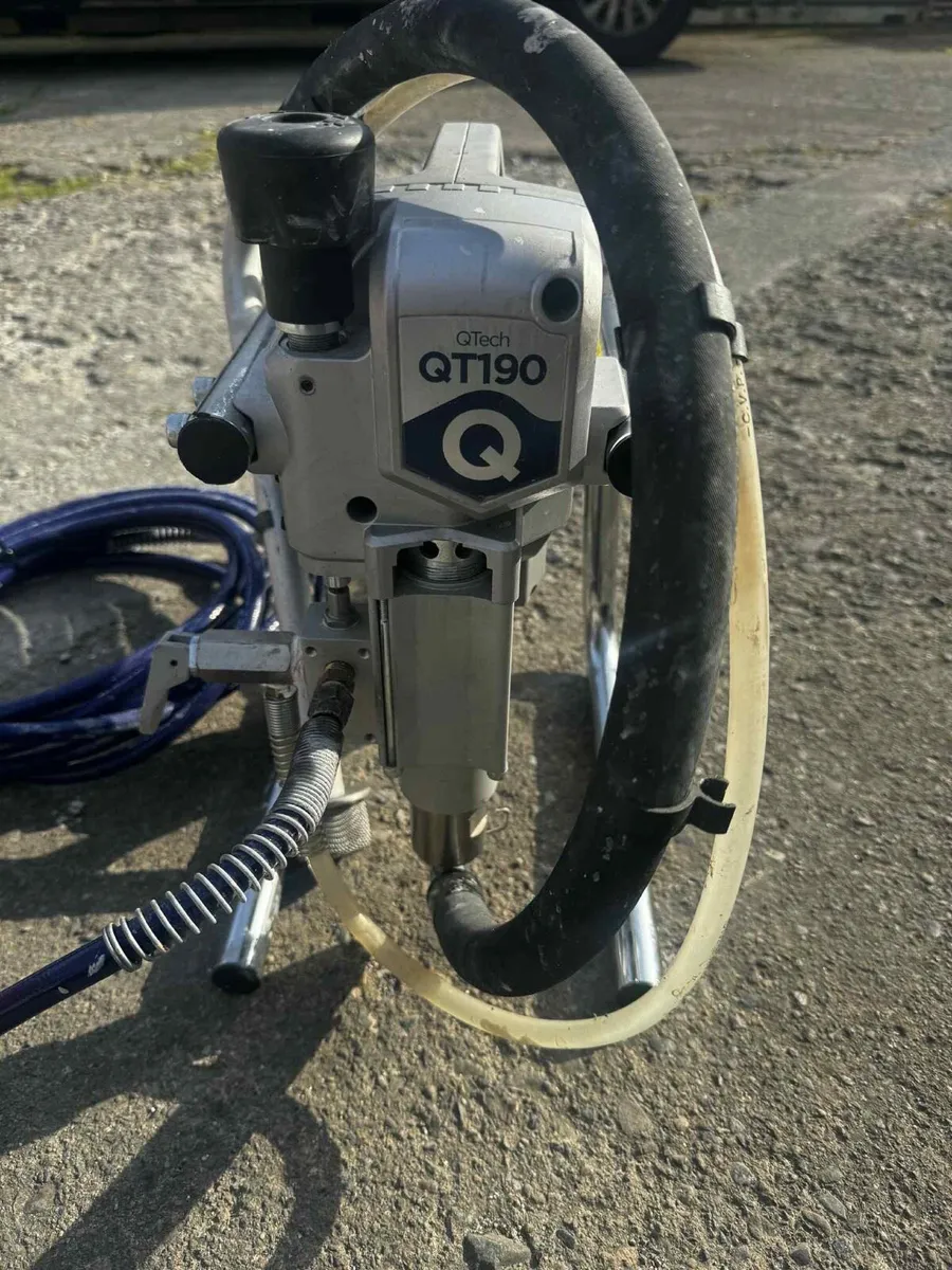 Airless paint sprayer QT190, 240v - Image 1