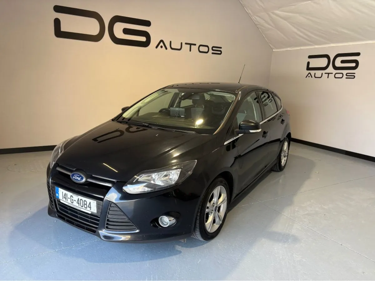 Ford Focus 1.6 Tdci Zetec Econetic 105PS 5DR - Image 4