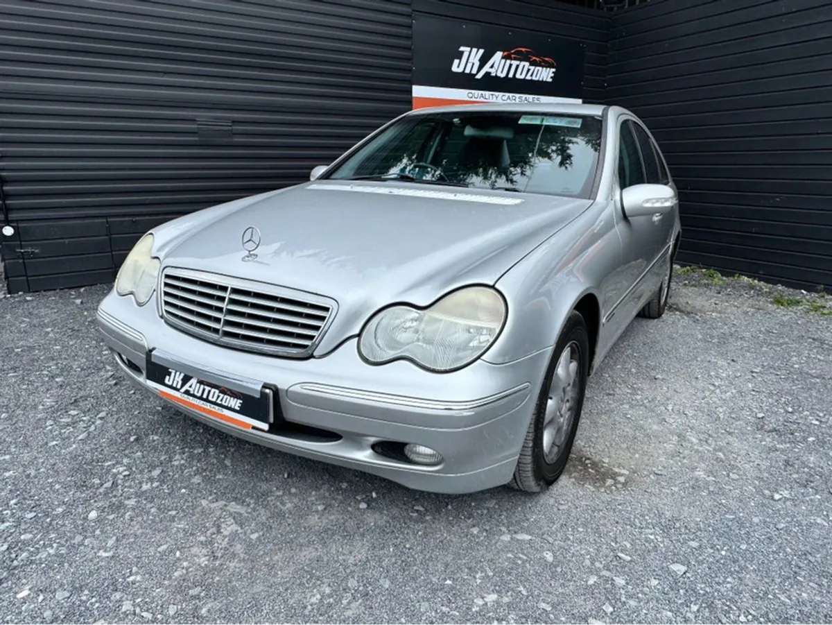 Mercedes-Benz C-Class Kompressor 180 4DR Auto - Image 4