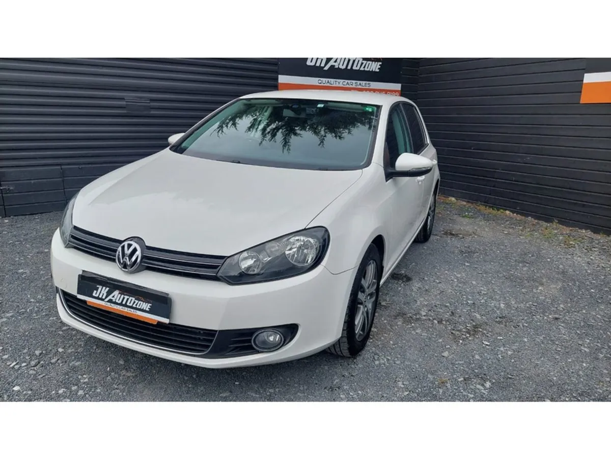 Volkswagen Golf 1.2 TSI Comfortline Auto - Image 3