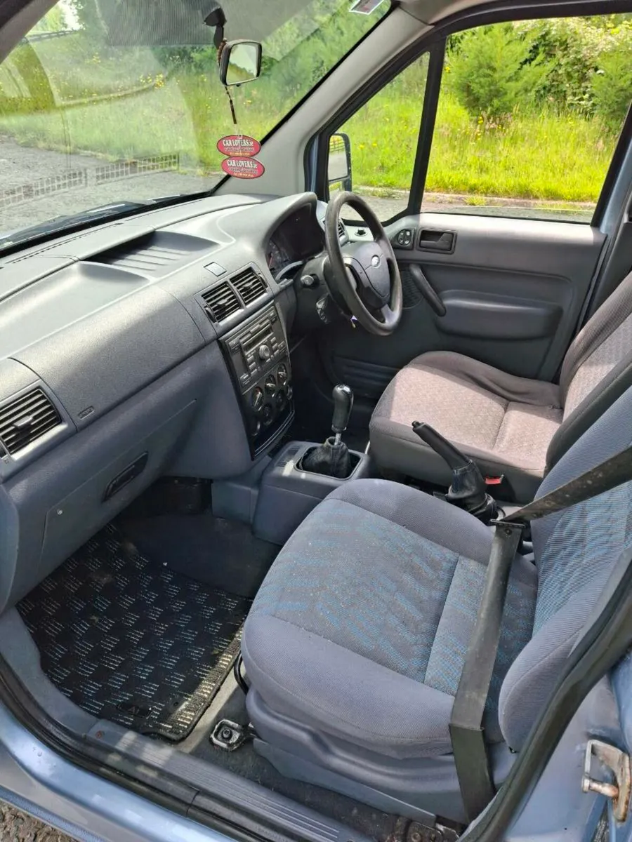 Ford Connect - Image 4