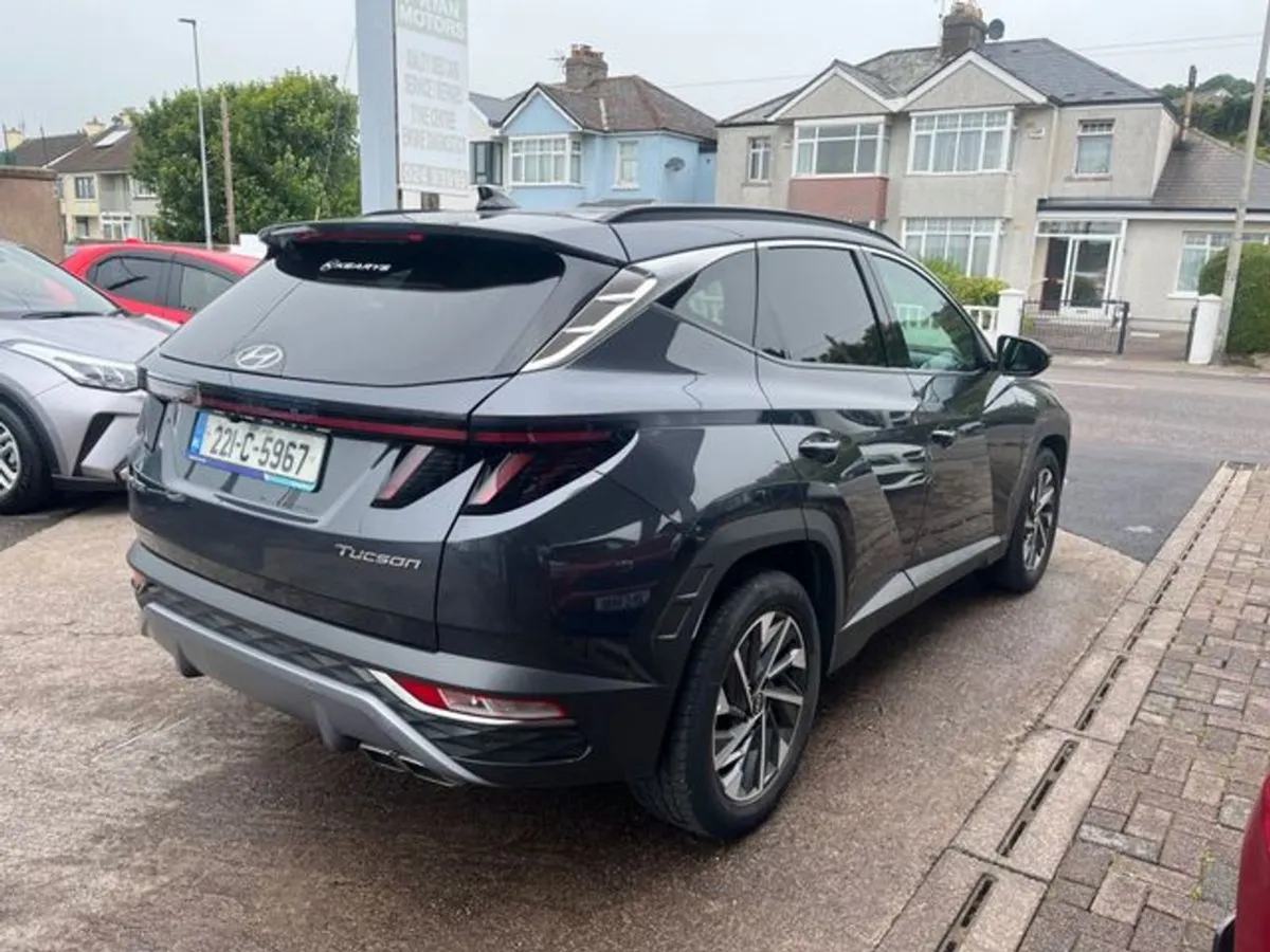Hyundai Tucson Ix35 Executive Plus Diesel 5DR - Image 3
