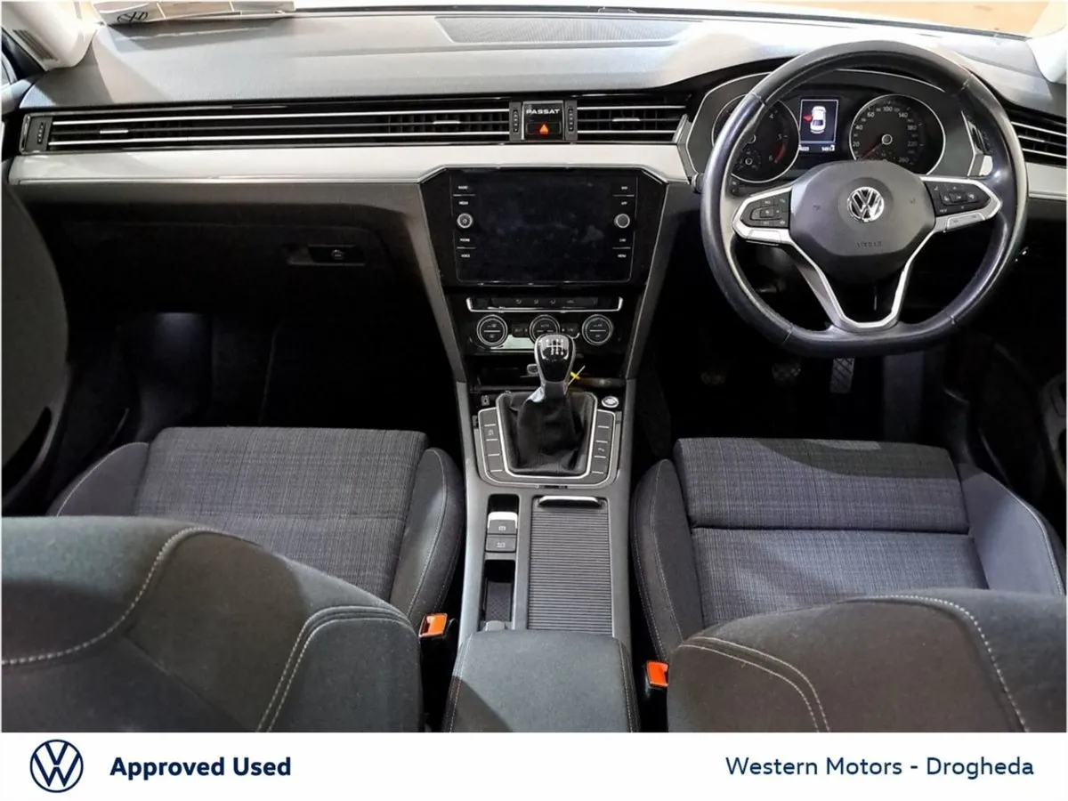 Volkswagen Passat 2.0 TDI 150HP Business - Image 4