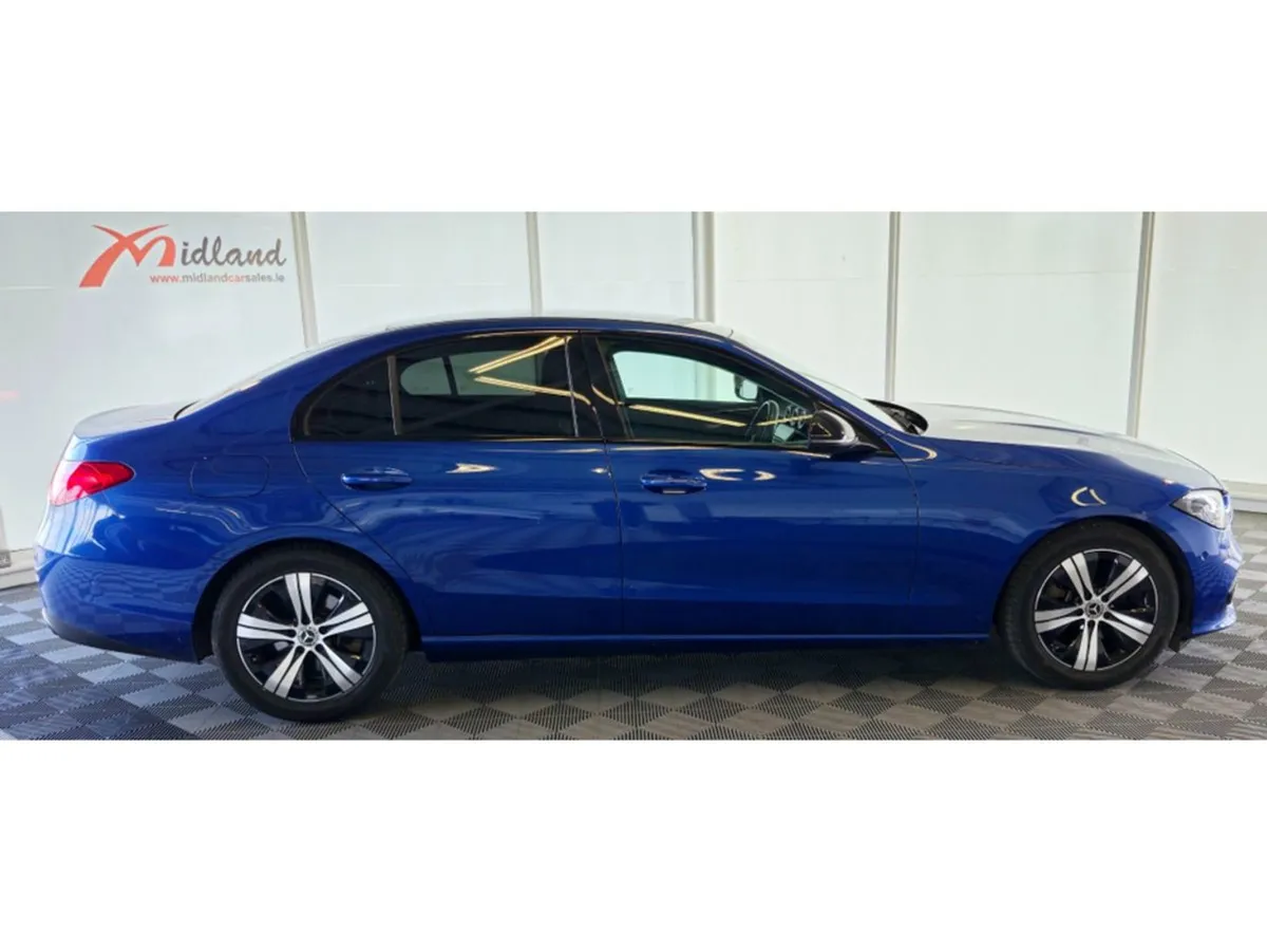 Mercedes-Benz C-Class C200d 4DR Auto - Image 2