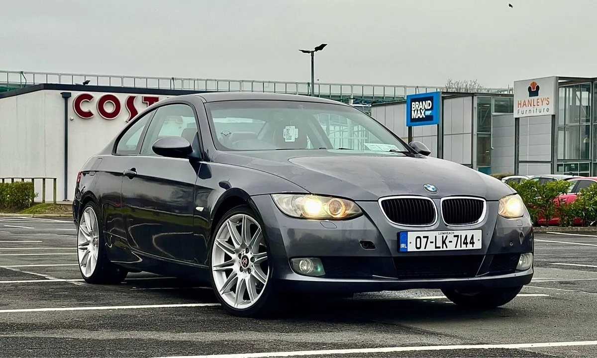BMW 320D Coupe – Sporty & Stylish - Image 2