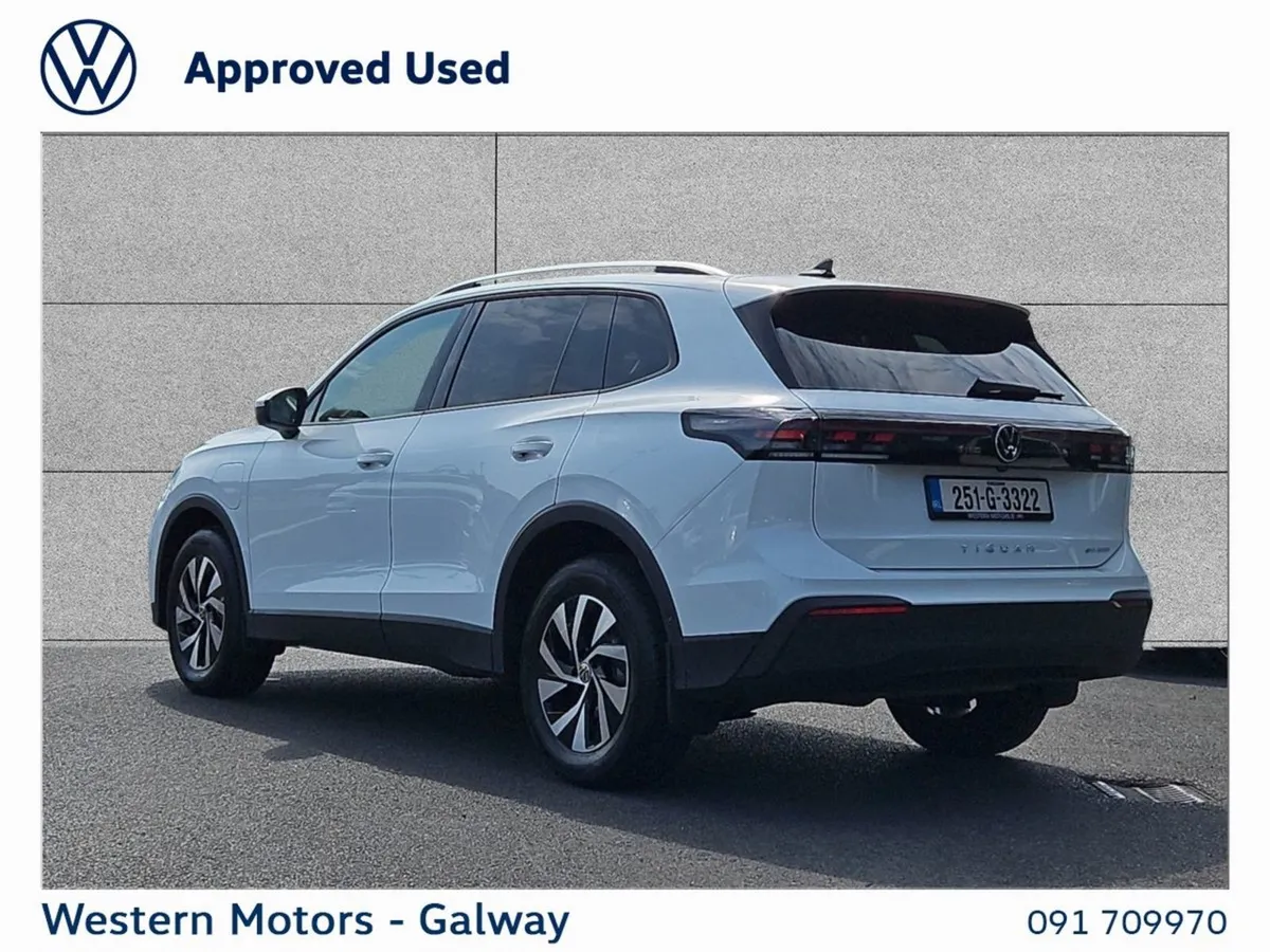 Volkswagen Tiguan Tiguan Life 1.5 Phev DSG 204HP - Image 3