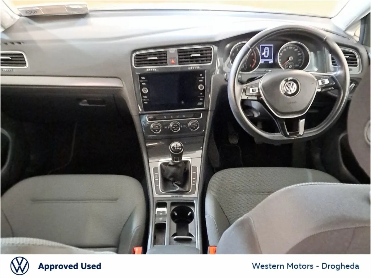 Volkswagen Golf 1.0 TSI 115HP Comfortline - Image 4