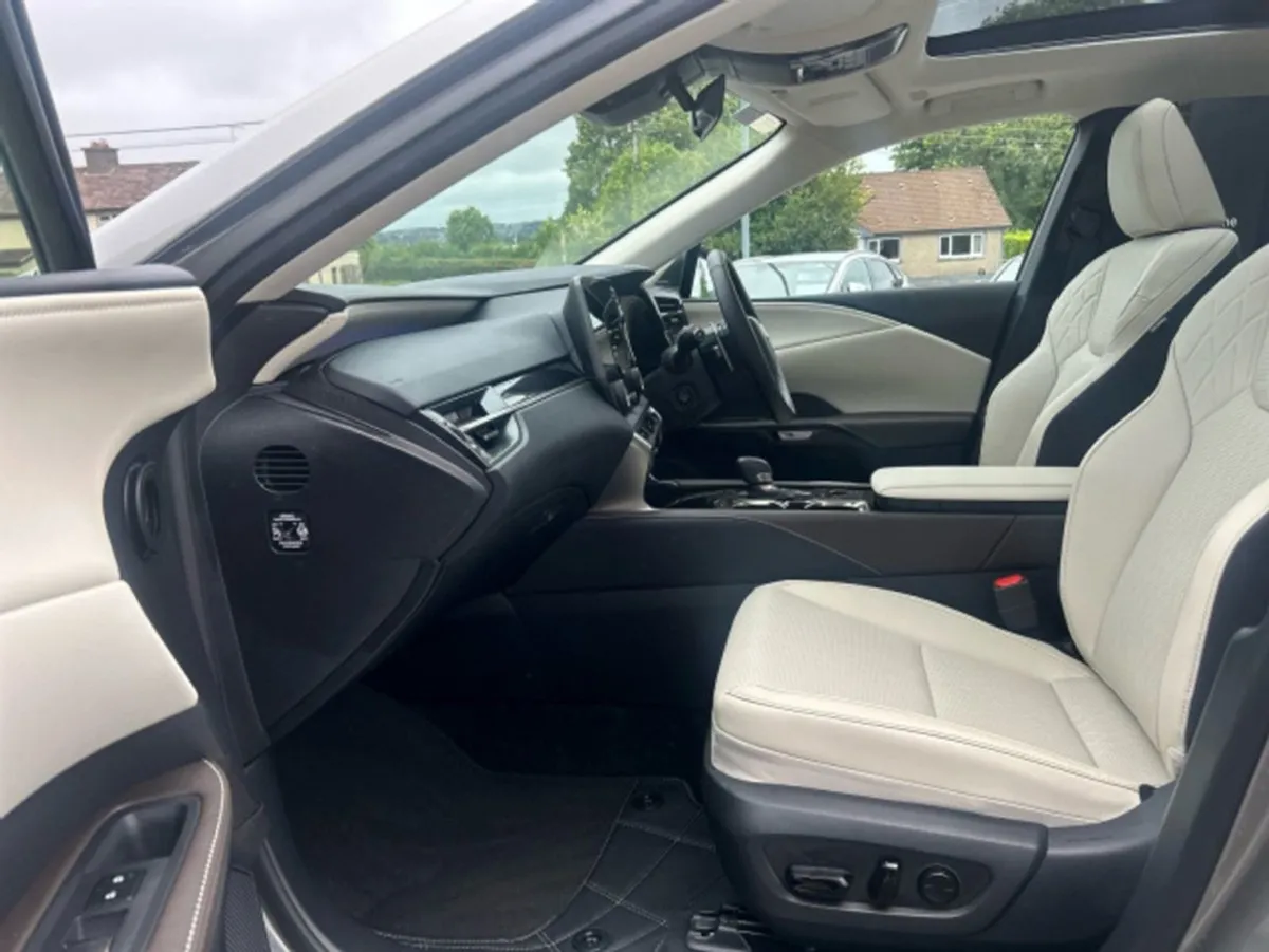 Lexus RX450h Rx450h  Luxury - Image 2