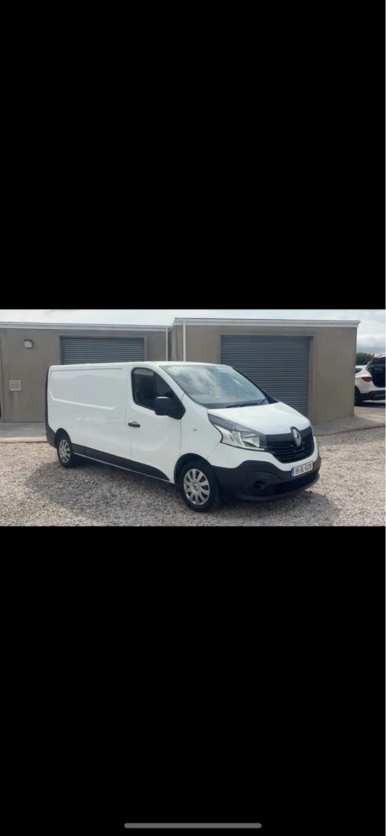 Renault Traffic LWB - Image 2