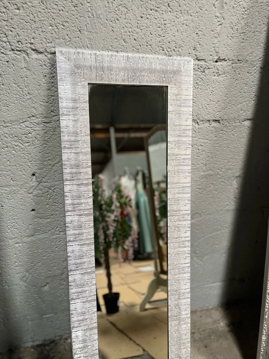 Mirror - Image 3
