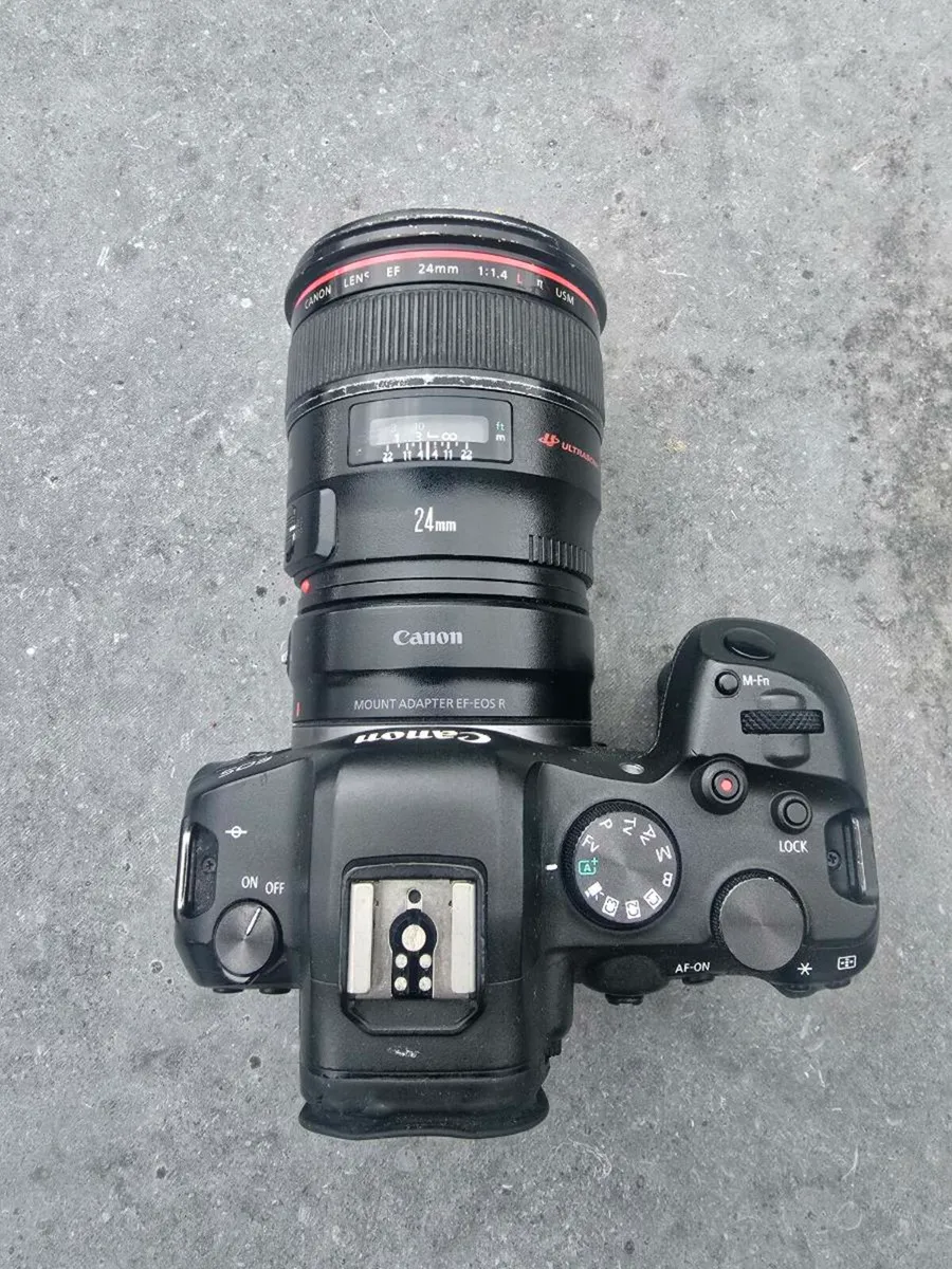 Canon R6 - Image 1