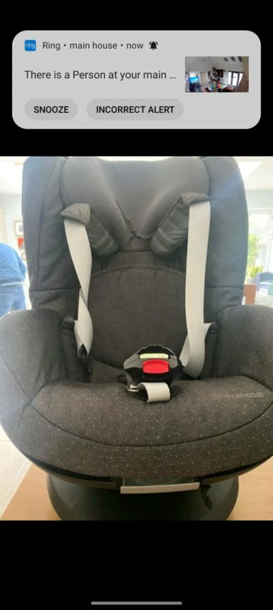 Maxi cosi car seat like new - Image 4