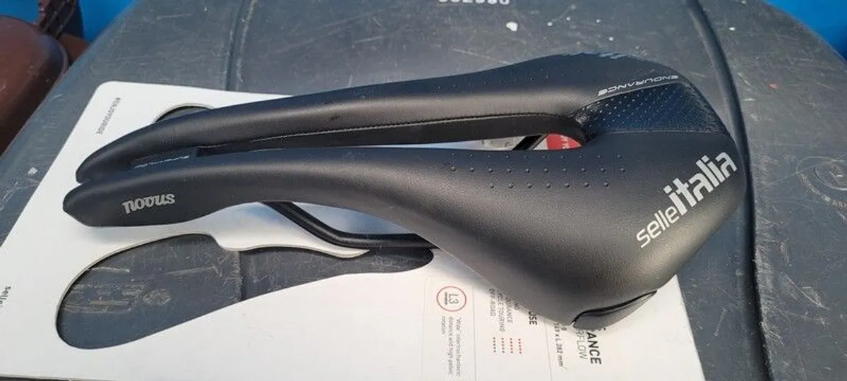 Novus Endurance Saddle - Image 1