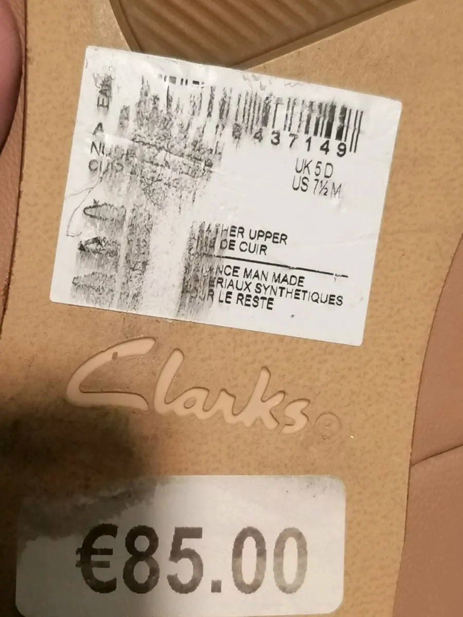 Beautiful new clarks soft leather shoes - Image 4