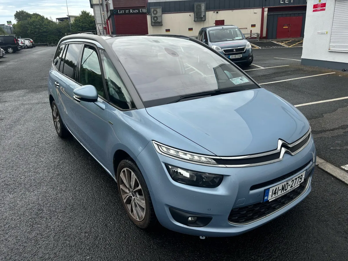 141 PICASSO 2.0 7 SEATS - Image 1