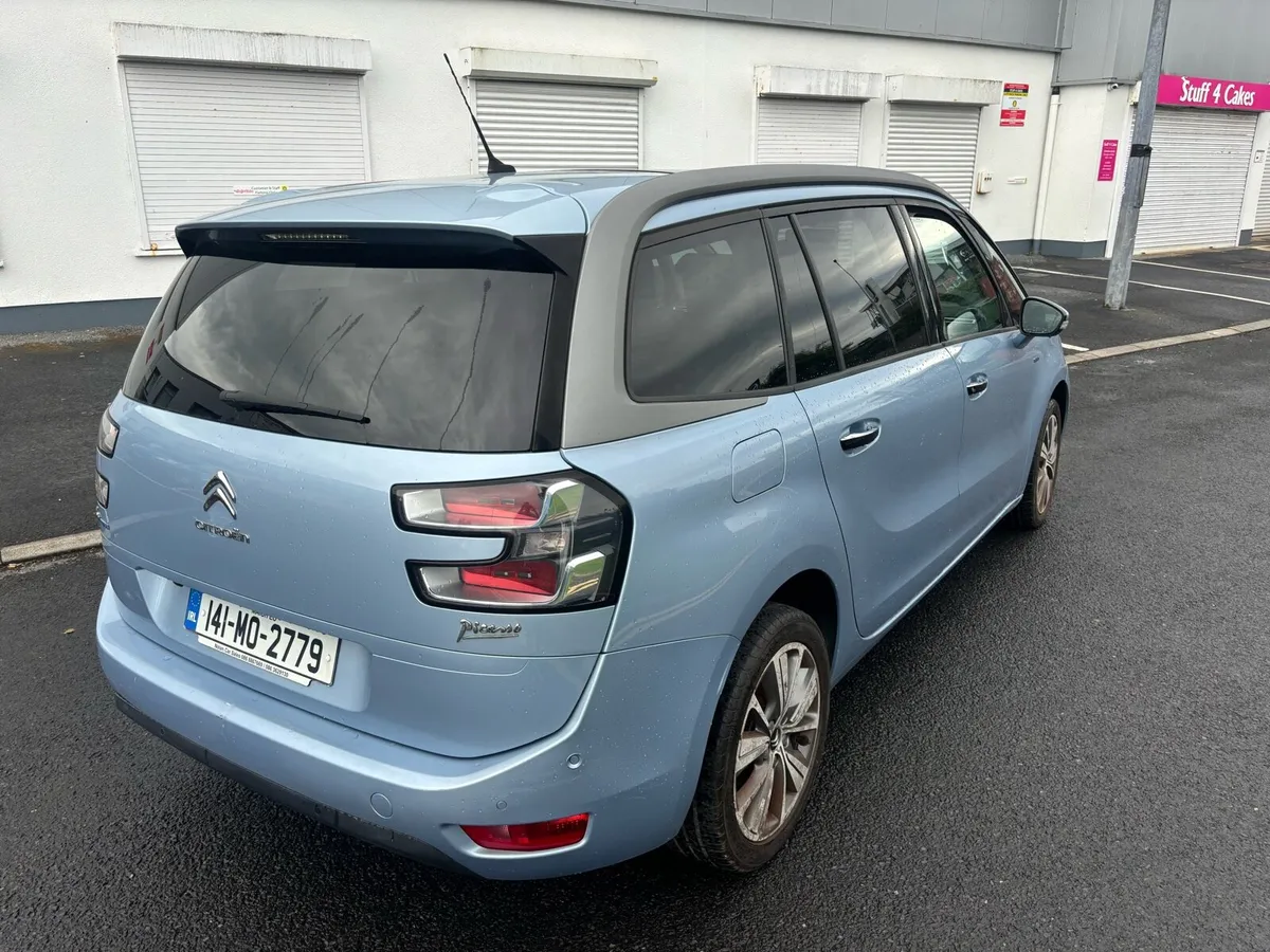 141 PICASSO 2.0 7 SEATS - Image 3