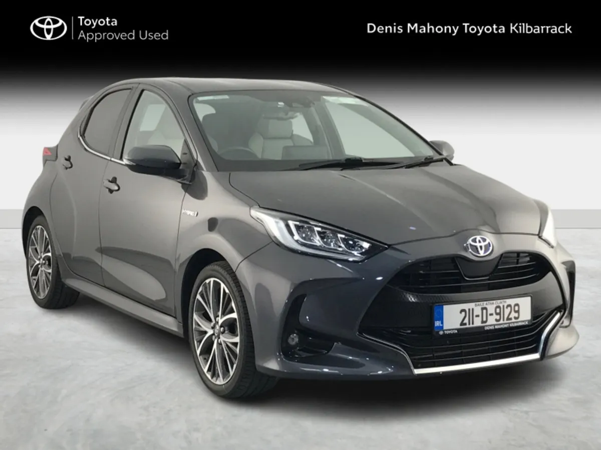 Toyota Yaris YARIS HYBRID PLATINUM - Image 1