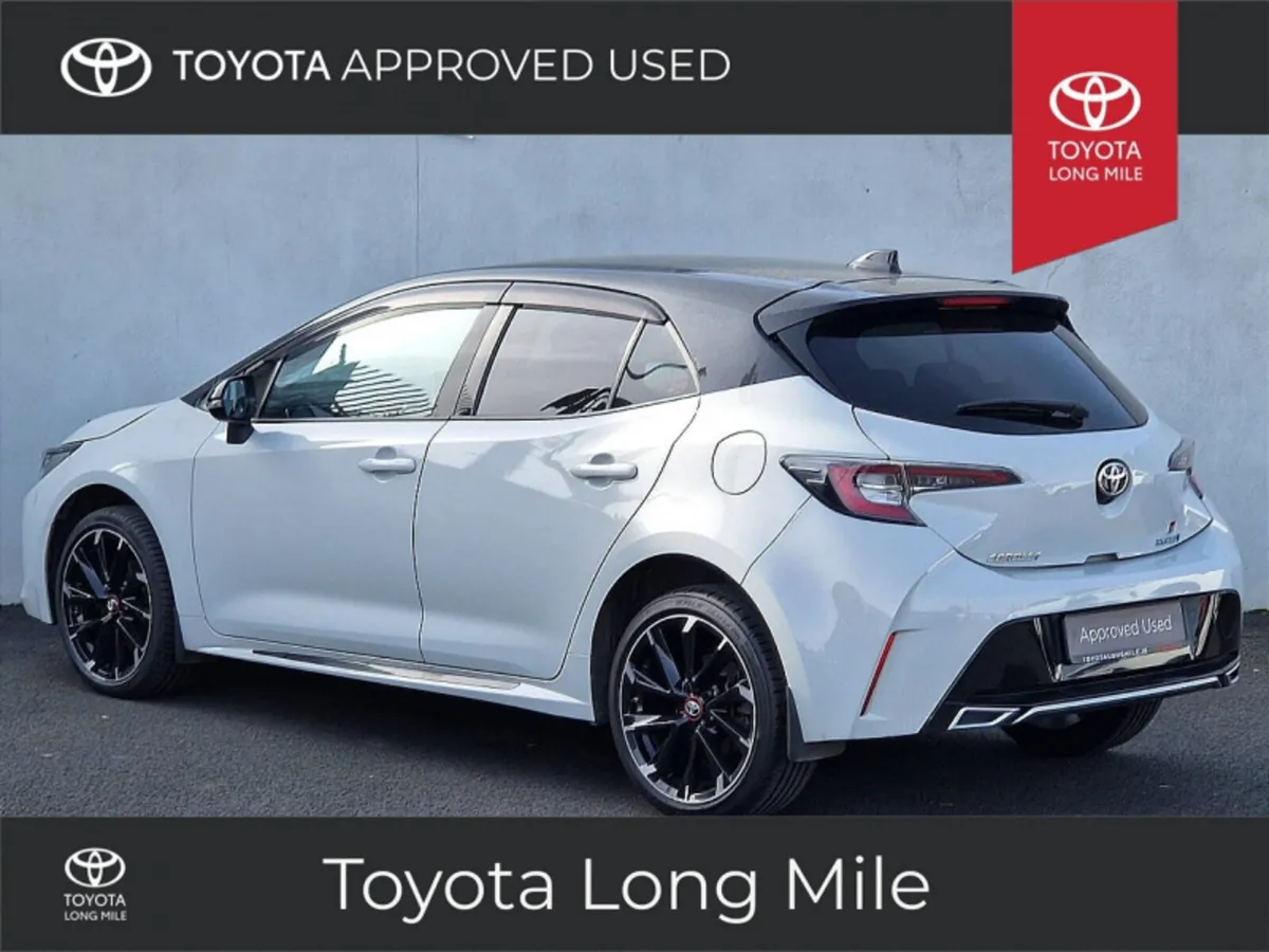 Toyota Corolla 1.8 HYBRID GR SPORT 5 DR - Image 4