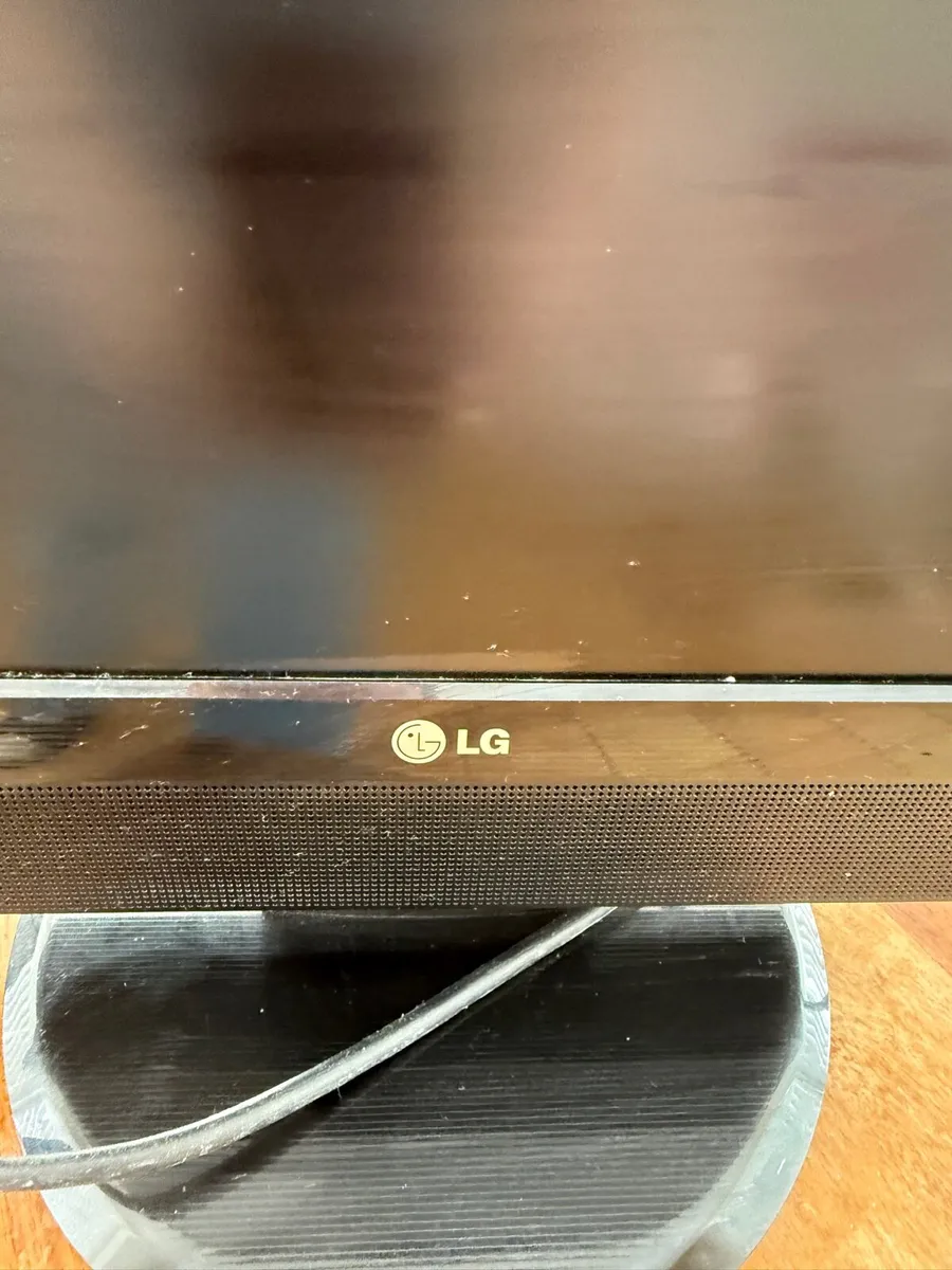 LG Screen - Image 2