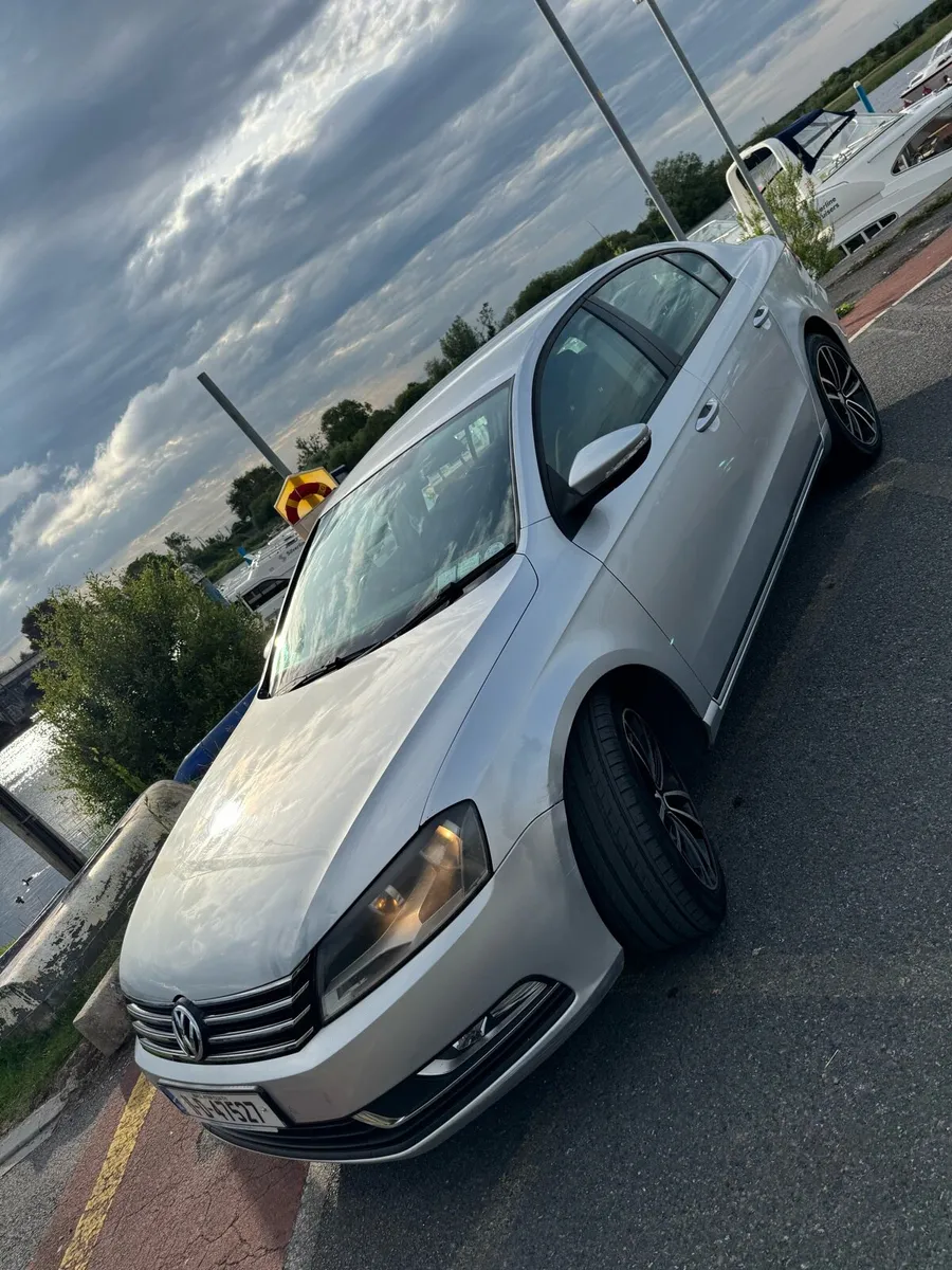VW Passat 1.6 TDI BlueMotion - Image 3
