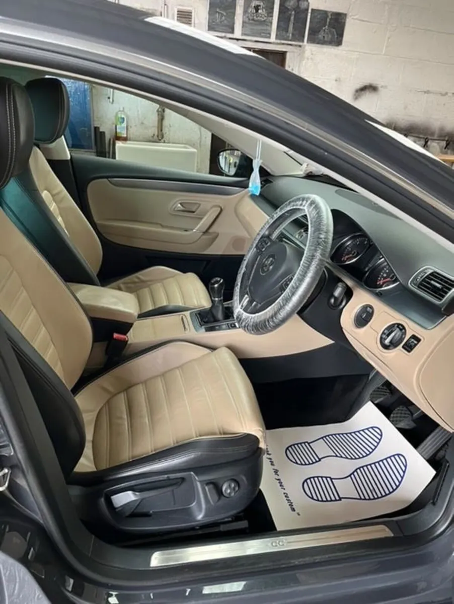 Volkswagen Passat CC 2013 2.0 TDI MANUAL 6SPEED - Image 3