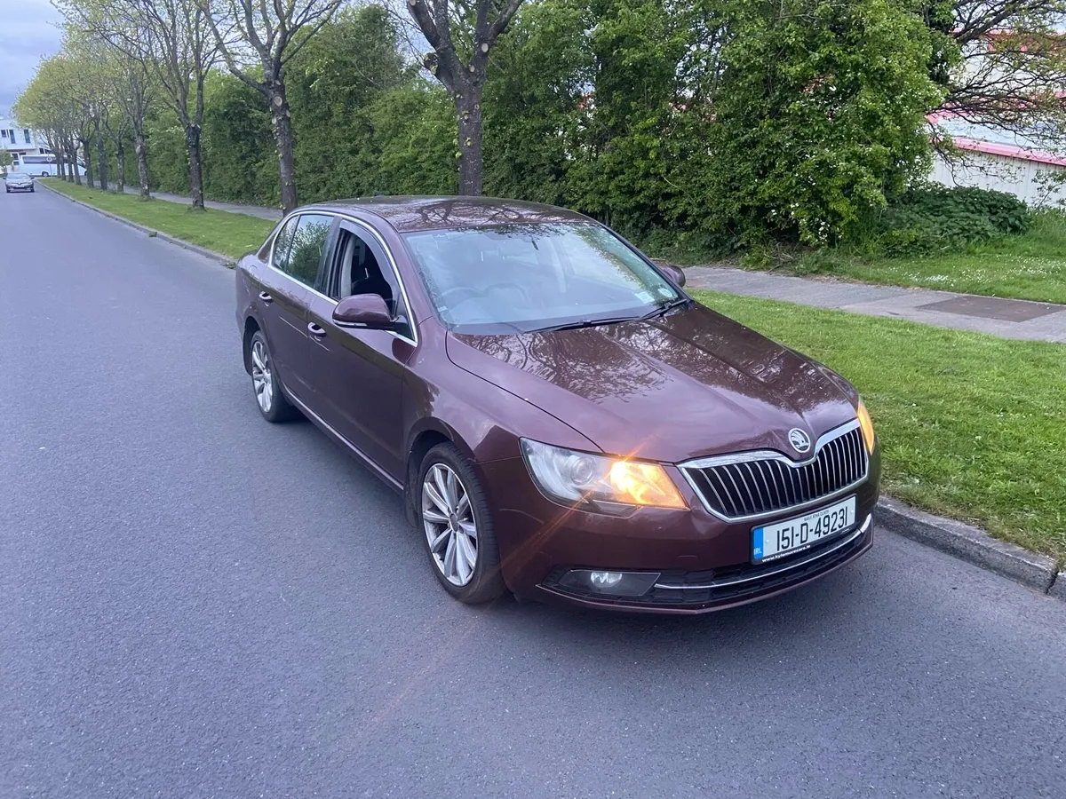 2015 Skoda Superb - Automatic - Image 1