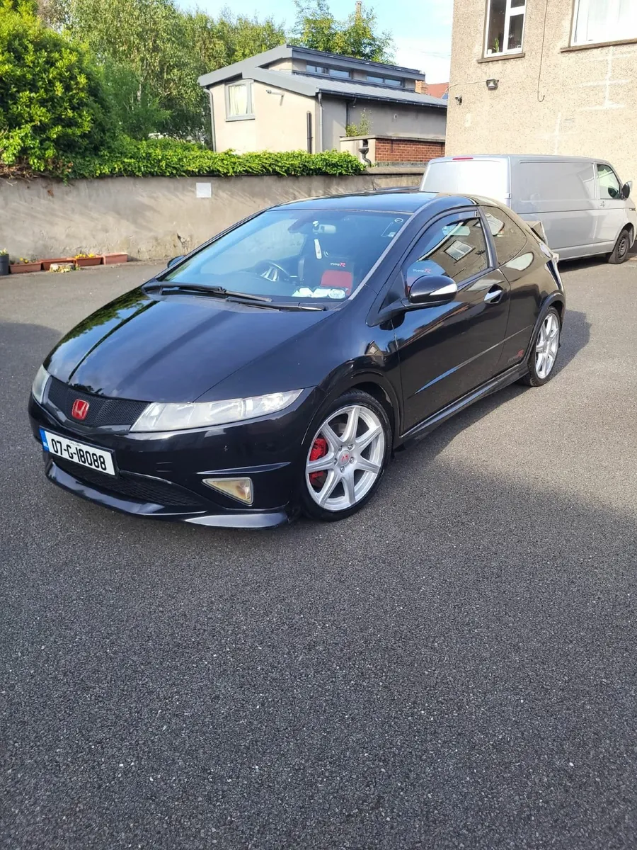 HONDA CIVIC TYPE R GT/ 3 months tax - Image 1