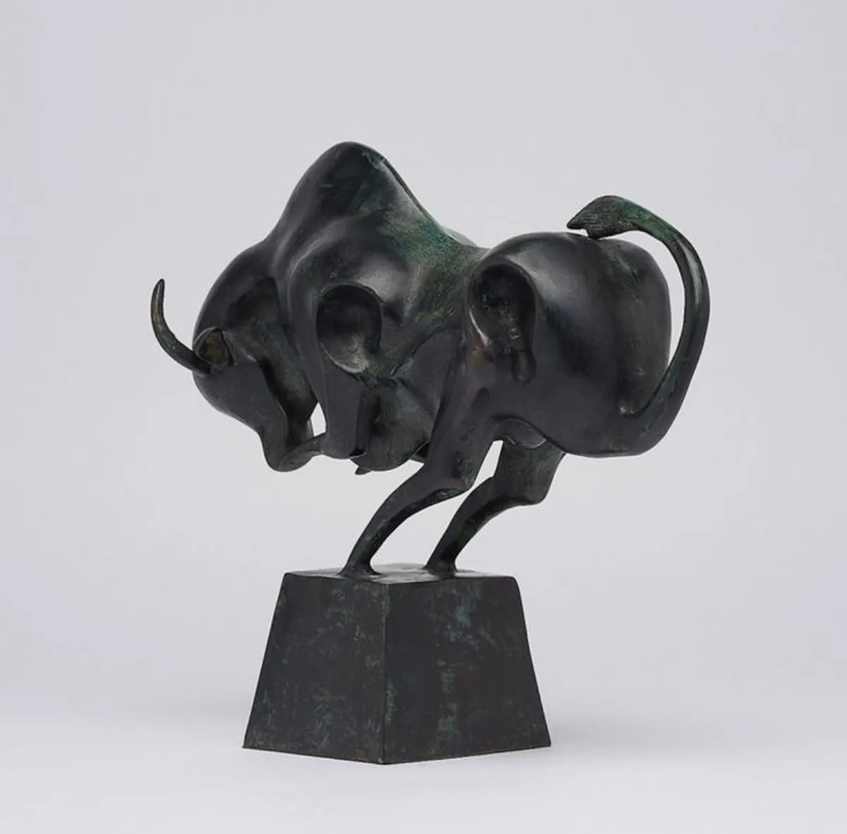 Large Bull (35cm) - Patinated Bronze - Image 4