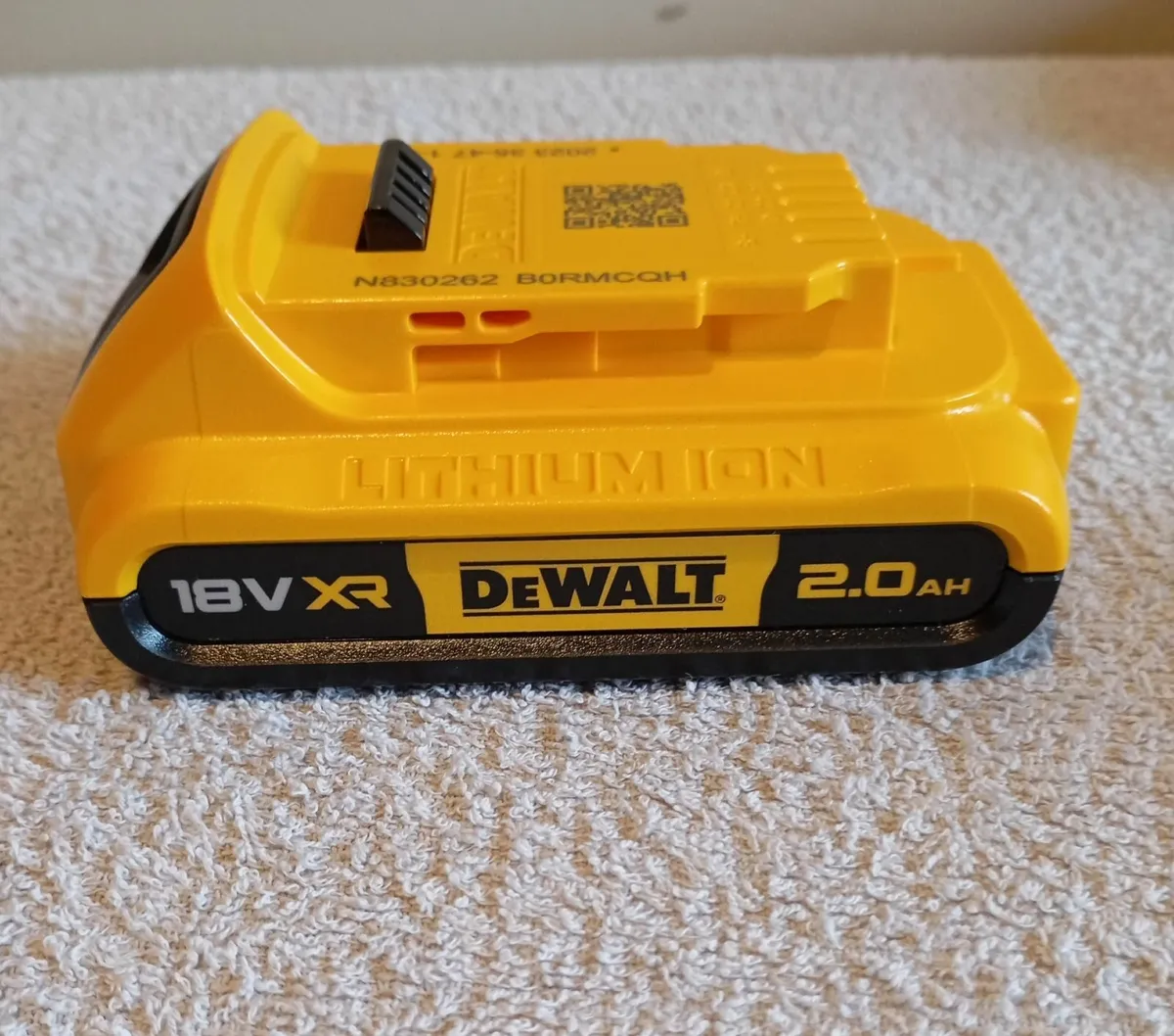 DeWalt Charger & Batteries - Image 2