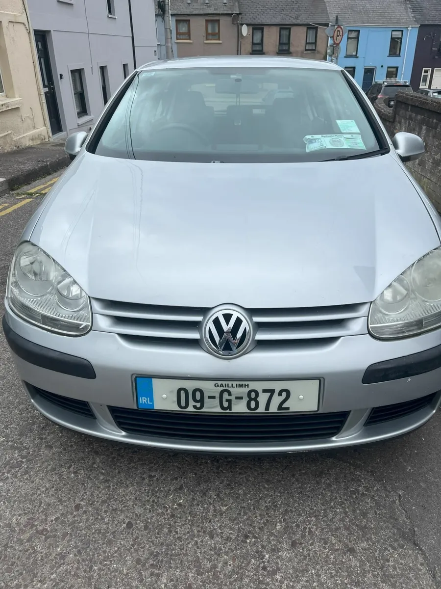 Volkswagen Golf 2009 - Image 2