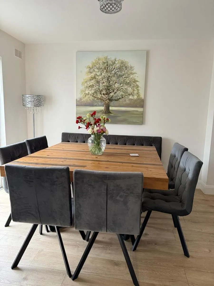 Square Dining Table - 147x147 cm - Image 4