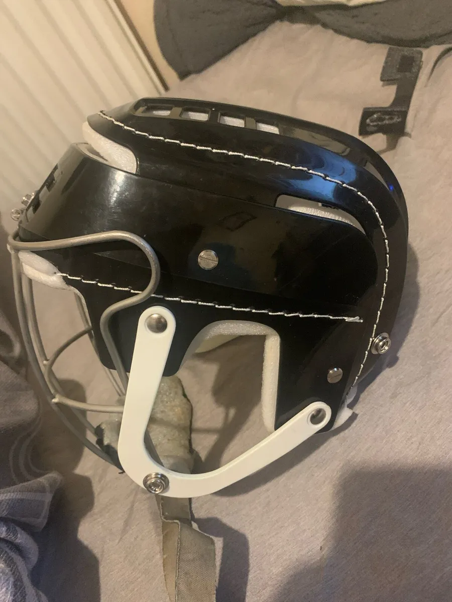 Gola helmet - Image 2