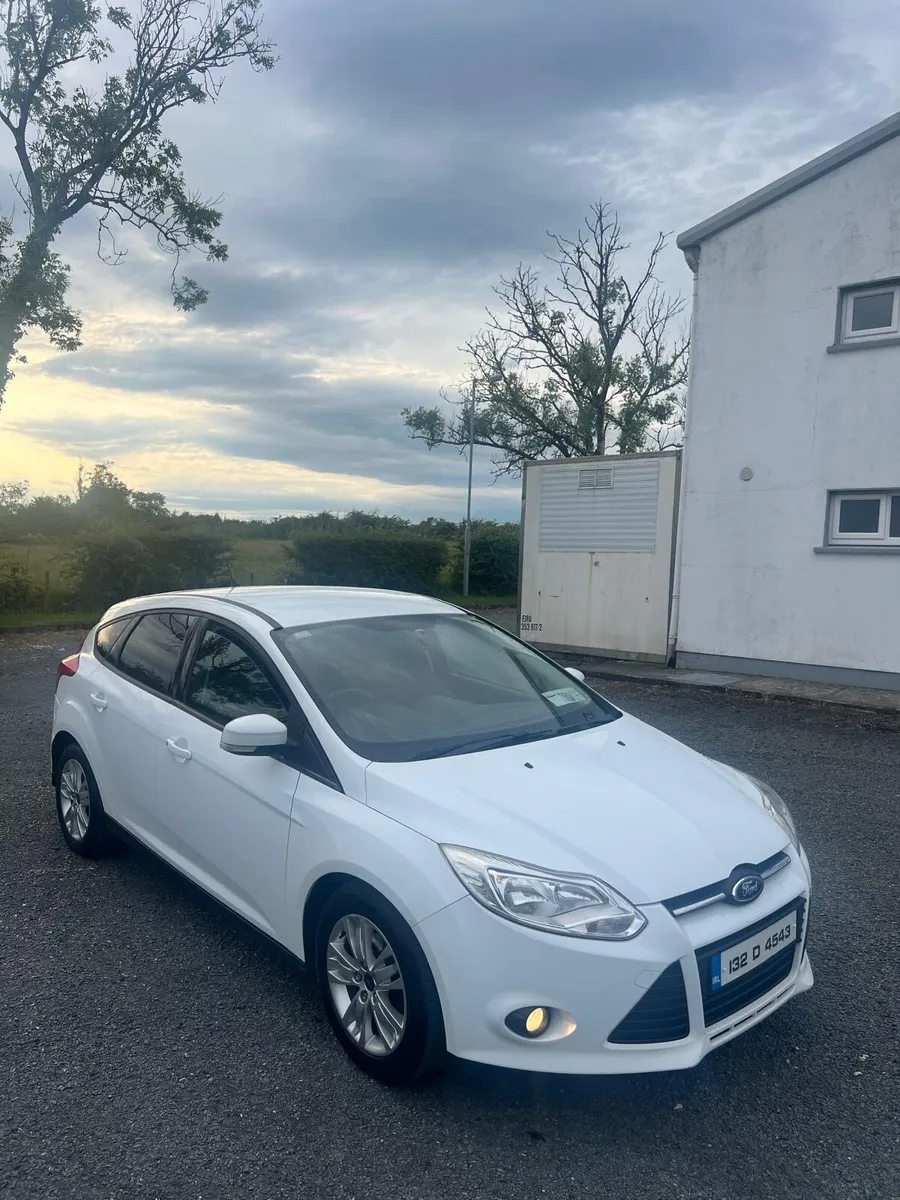 2013 ford focus van ( doe 10/25 tax 7/25) - Image 1