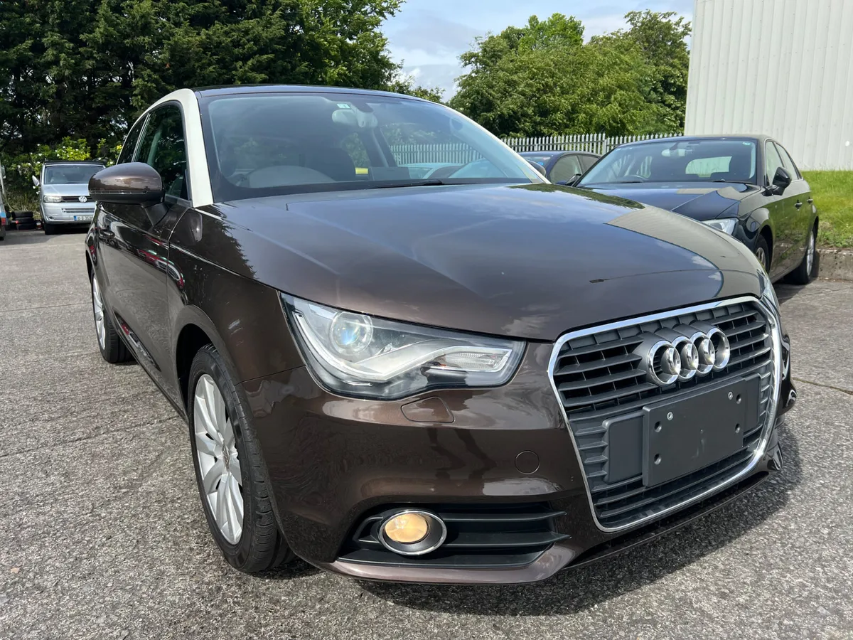 2012 A1 TWO TONE NCT 26 LOW KMS - Image 3