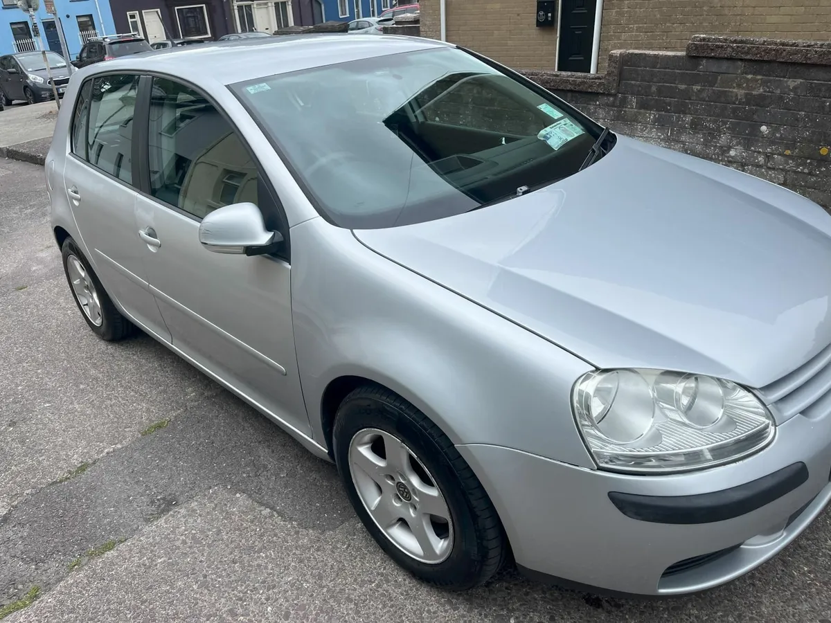 Volkswagen Golf 2009 - Image 3