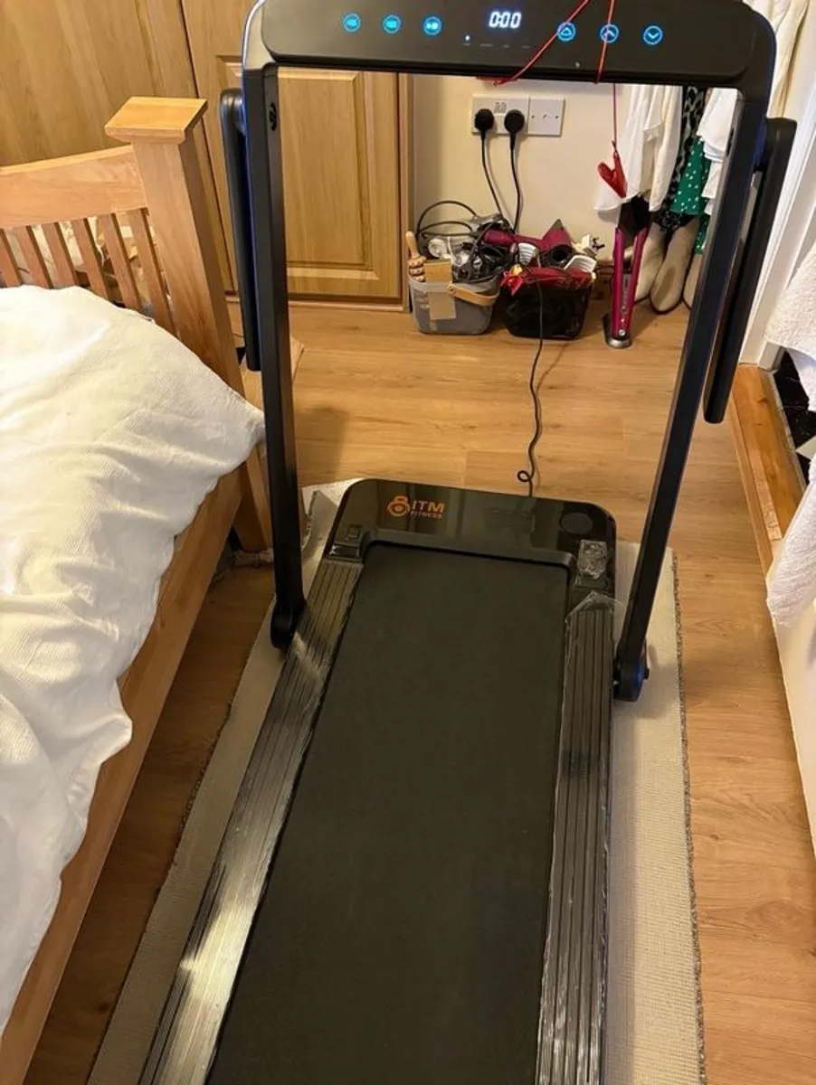 treadmill / walking pad - Image 3