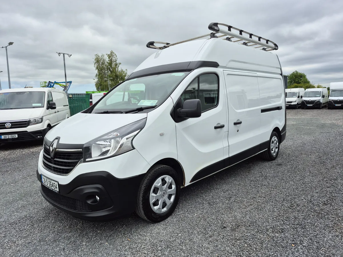 RENAULT TRAFIC INCLUDES VAT - Image 2
