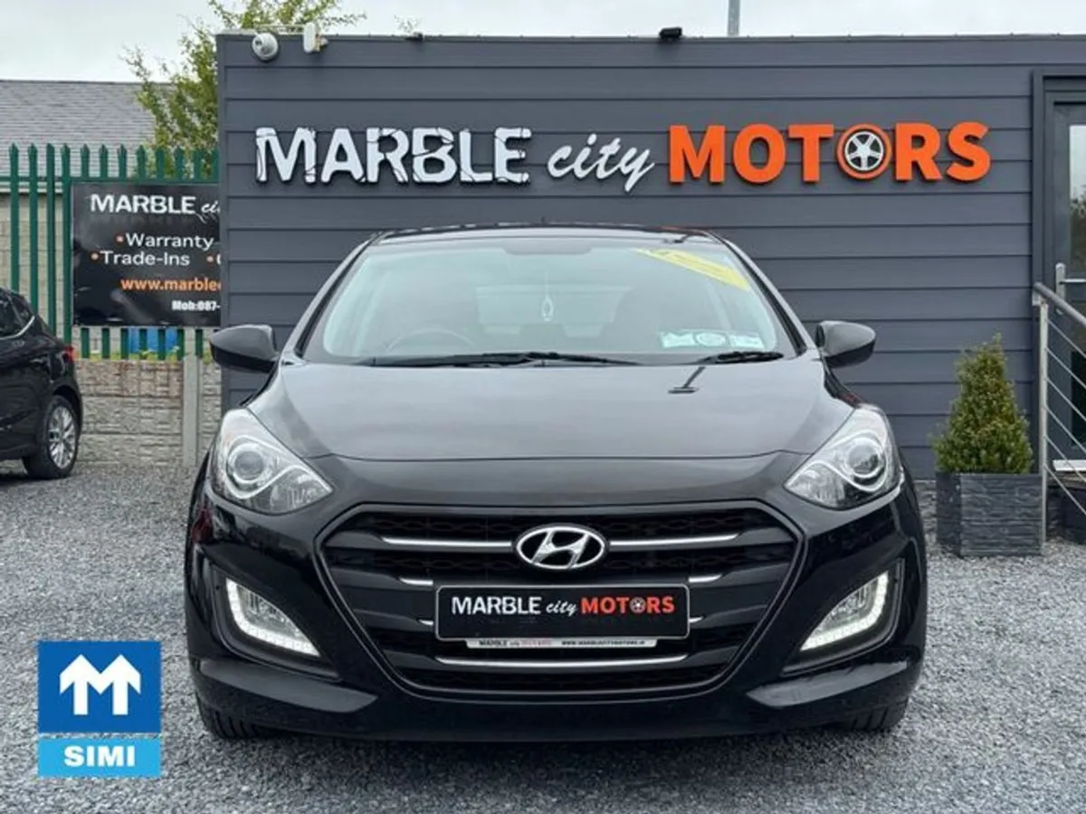Hyundai i30 SE B/D 110PS 5DR - Image 3